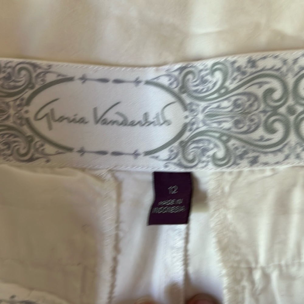 Classic white shorts